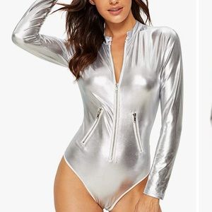 SILVER METALLIC LONG SLEEVE ZIP UP BODYSUIT